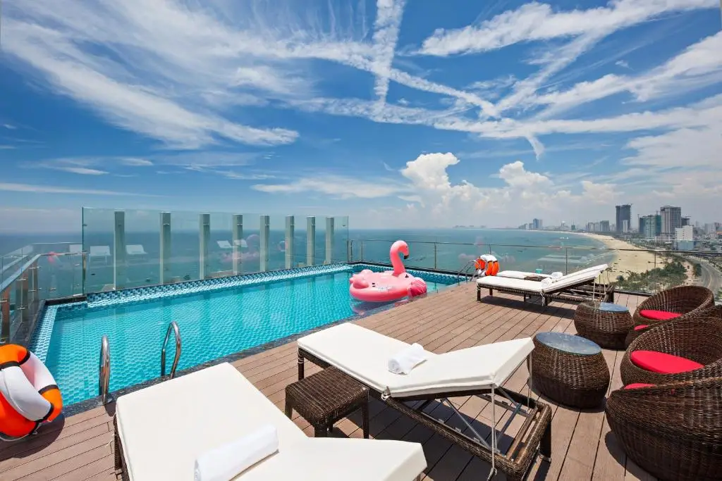 Alisia Beach Hotel – 1