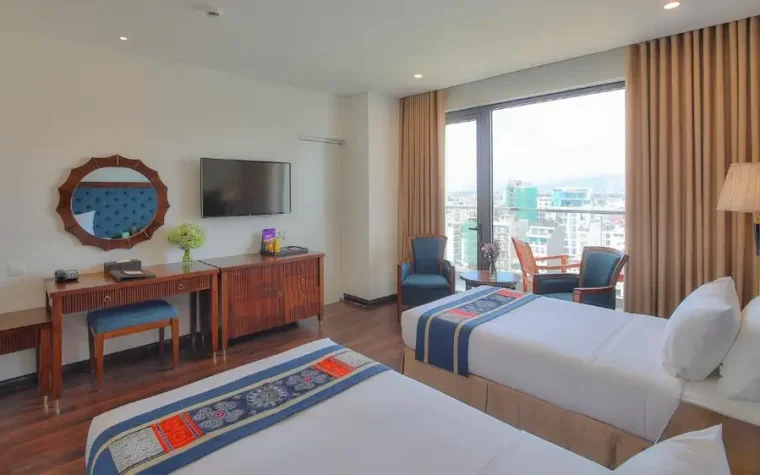 Balcony Superior – 1