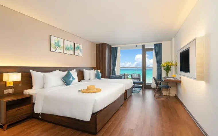 Grand Beach Front Triple – 1