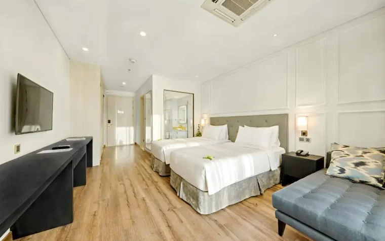 Deluxe Golden Bay Twin – 1
