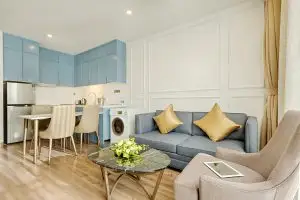 Corner Suite Two-Bedroom – 1