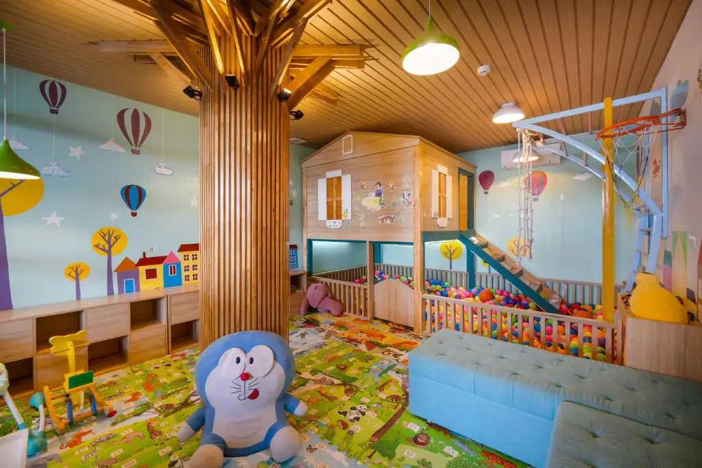 Diamond Sea Hotel – 4