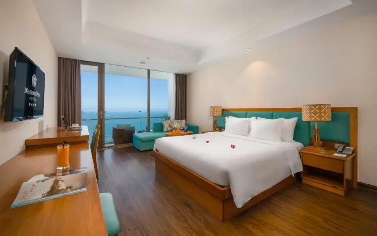 Premier Double Ocean View with Balcony – 1