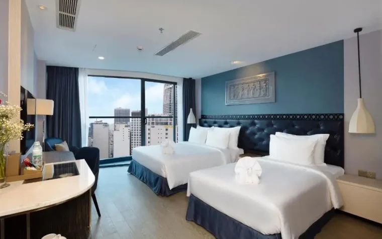Grand Triple With Balcony – 1