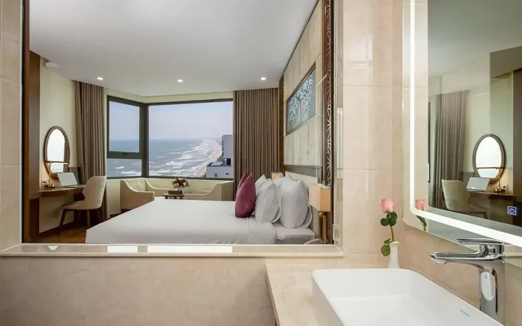 Deluxe Ocean View – 1