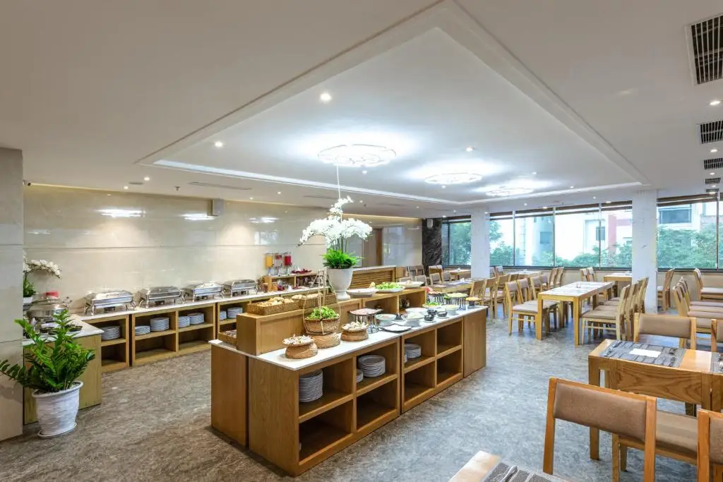 Greenery Hotel – 3