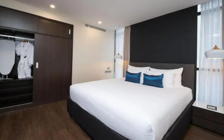 1 - Bedroom Royal Penthouse – 1