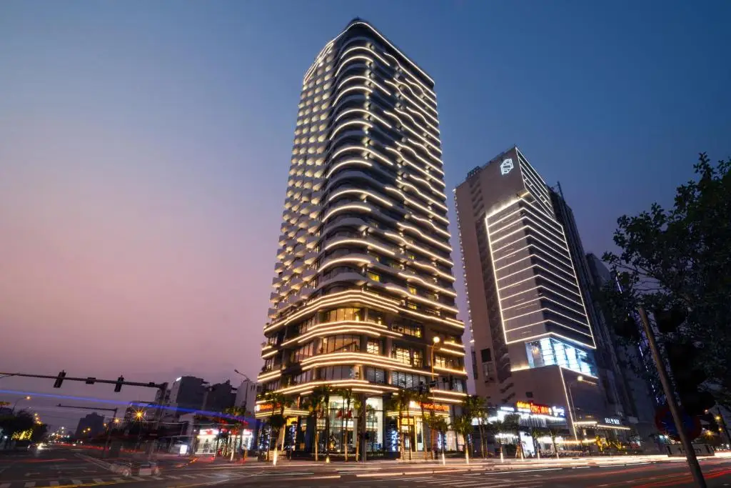 Hilton Garden Inn Đà Nẵng – 5