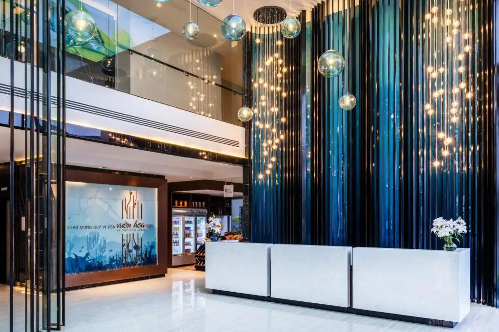 Hilton Garden Inn Đà Nẵng – 8