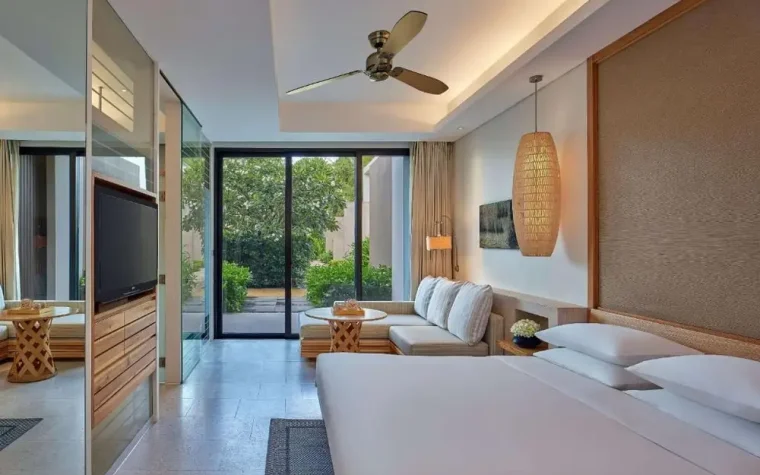 Hyatt Guest Room – 1