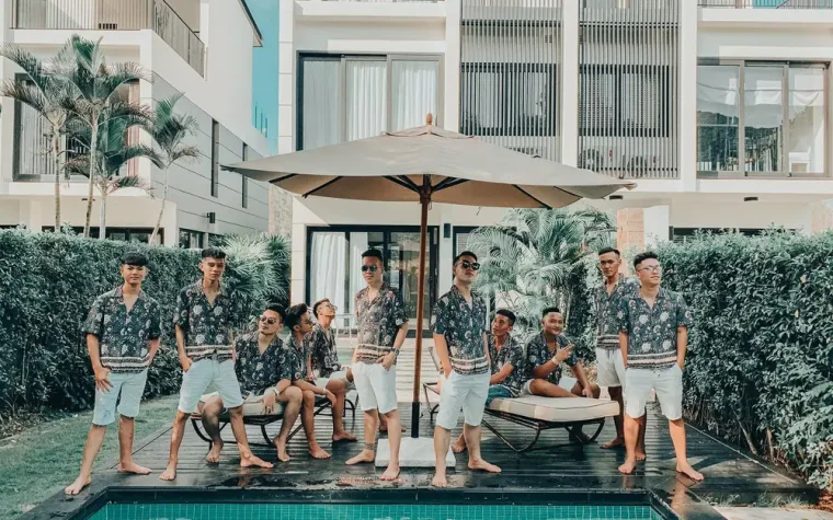 3-BEDROOM POOL – 1