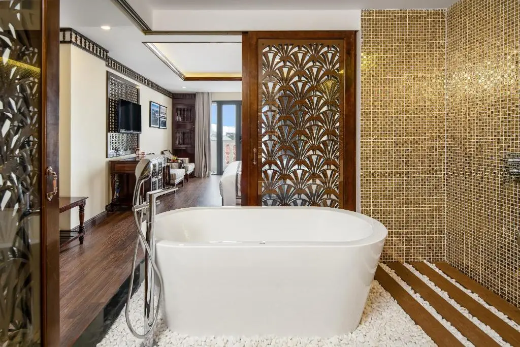 Le Pavillon Hoi An Paradise Hotel & Spa – 10