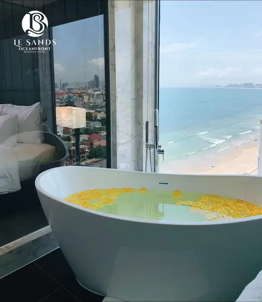 Le Sands Oceanfront Đà Nẵng – 9