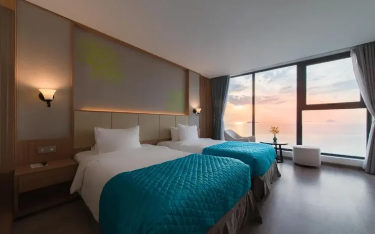 Deluxe Twin Seaview – 1