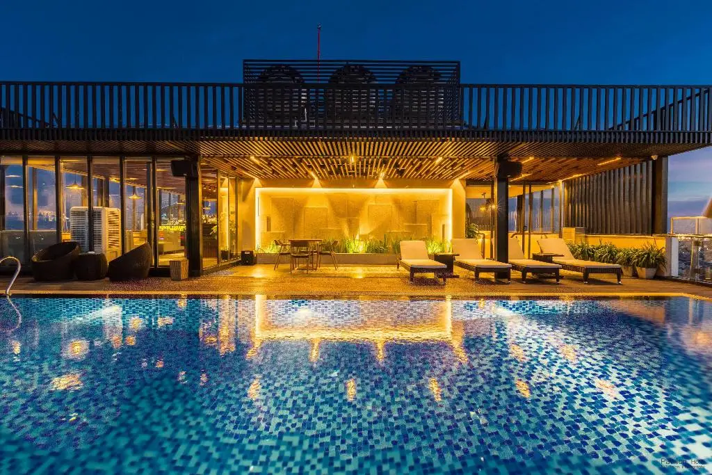 Pavilion Hotel – 3