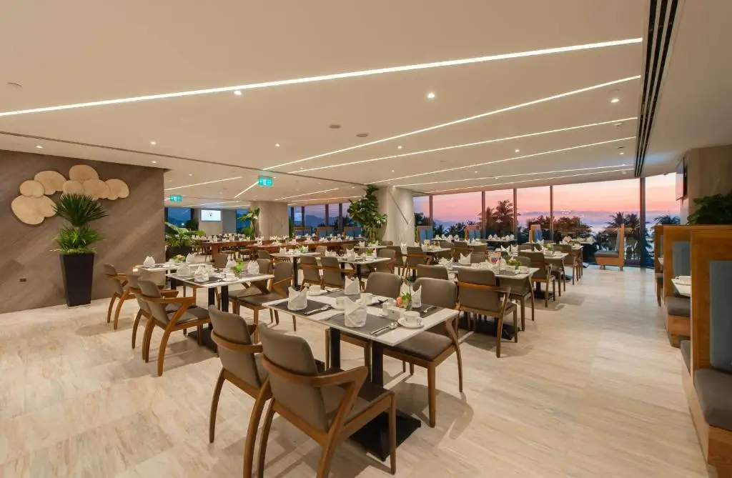 Queen Ann Hotel Nha Trang – 8