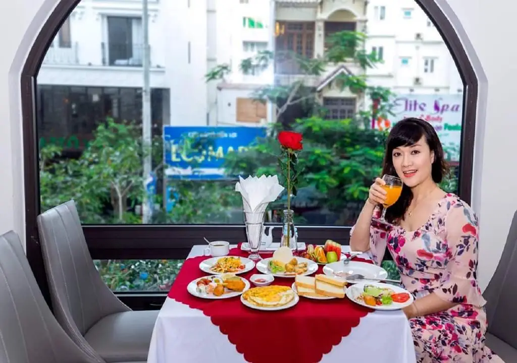 Royal Charm Hotel – 6