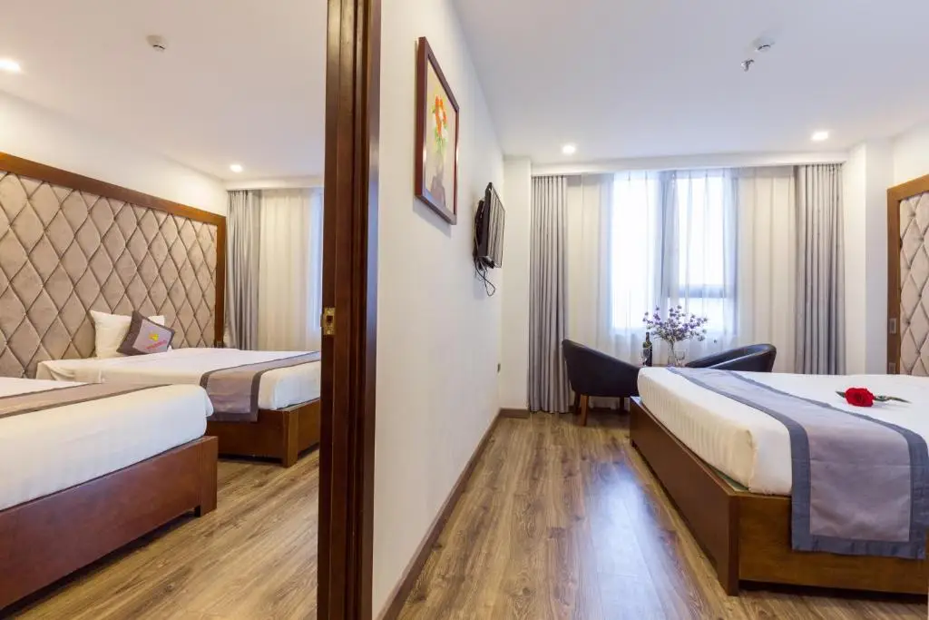 Royal Charm Hotel – 7