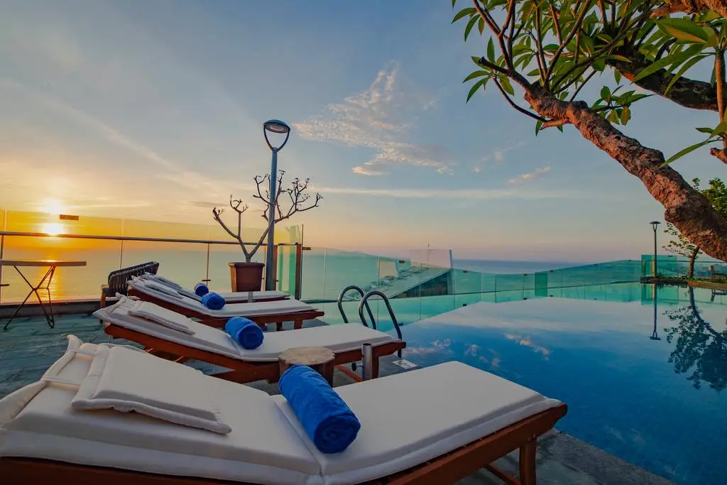 Sala Beach Da Nang Hotel – 4