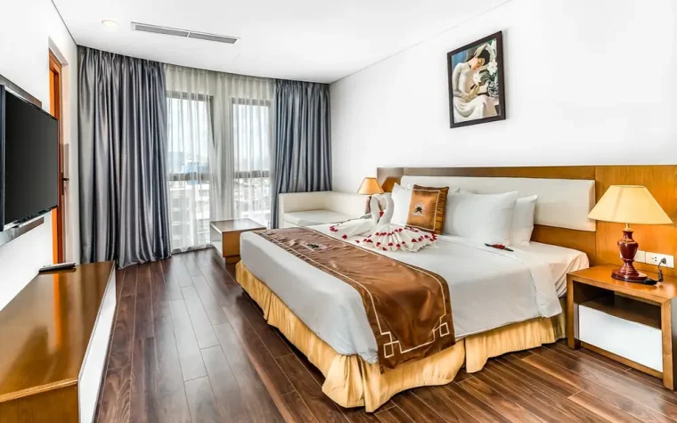 Deluxe Twin Sea View – 1