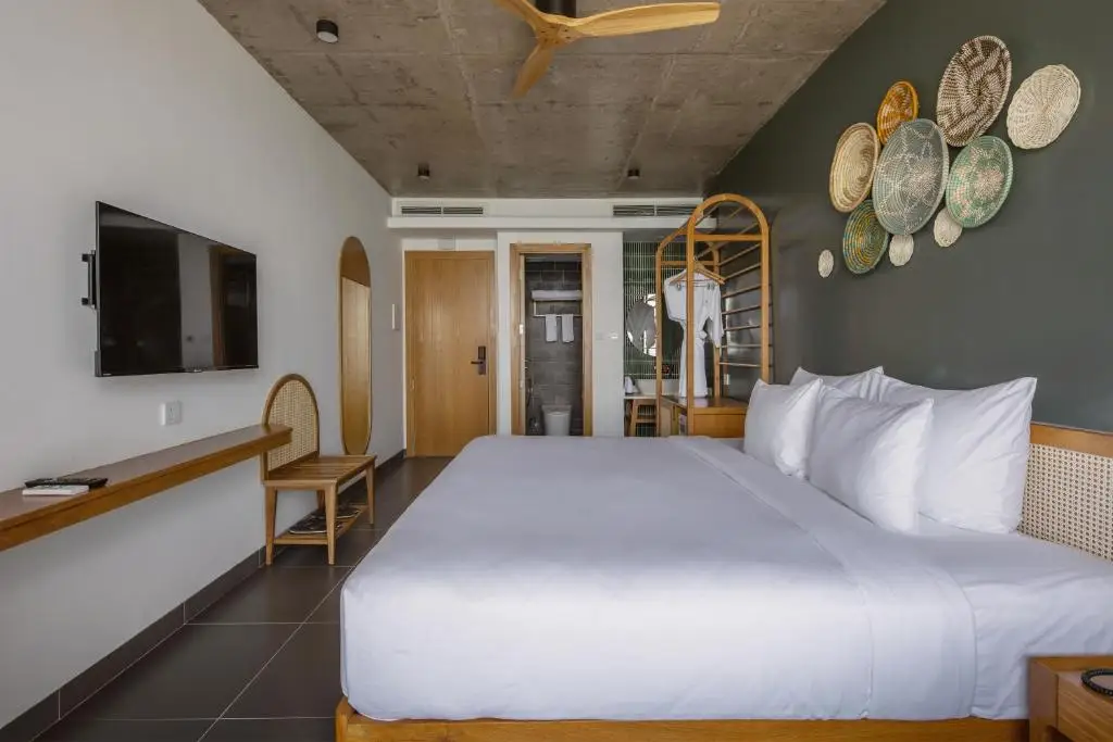 The Leaf Boutique Hotel – 8